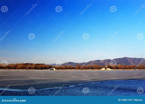 Summer palace winter stock image. Image of bridg, china - 23881149