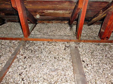 Fixing Attics With Vermiculite Insulation - GreenBuildingAdvisor