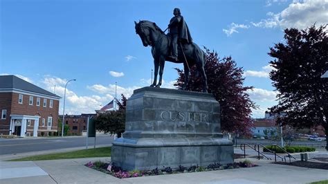 General Custer statue in Monroe, Michigan | wtol.com