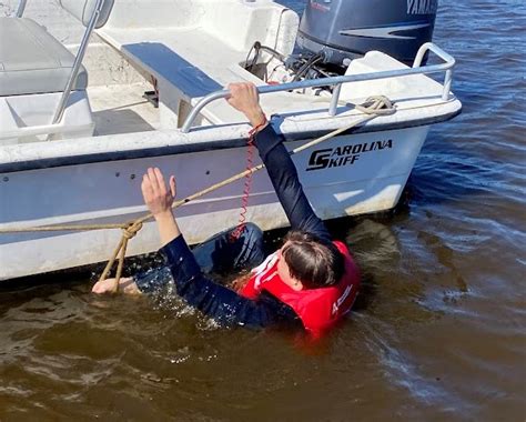 Boating Safety Tips - AZBW