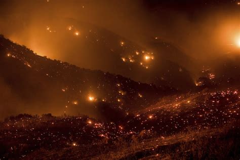 Weaponized Thomas Fire becomes largest wildfire in California's history burning more than ...