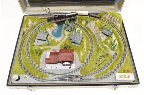 Noch / Marklin Z Scale Briefcase Train Layout