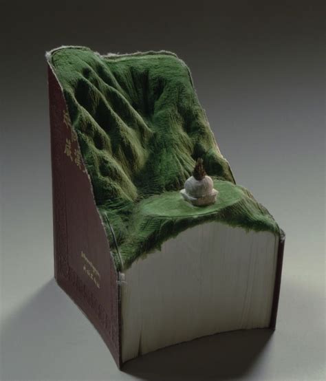 Extraordinary Carved Out Book Landscapes - Part 2 | Seni buku, Kreatif ...