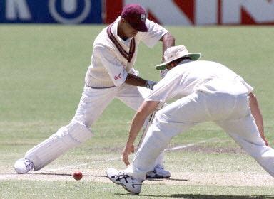 Marlon Samuels defends with aplomb | ESPNcricinfo.com