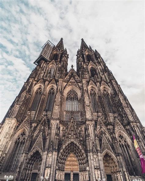 Everything You Must Know About Visiting Cologne Cathedral | solosophie