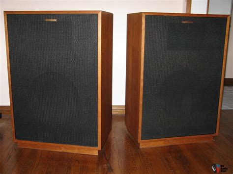 Pair of Klipsch Cornwall Speakers in Oiled Walnut Finish - Photo674197 | Klipsch, Klipsch ...