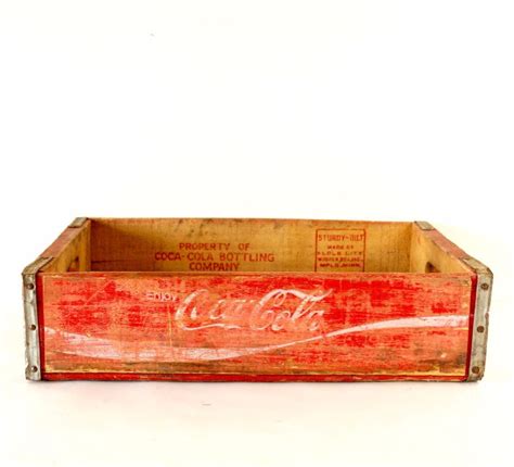 Vintage Coca-Cola Wooden Beverage Crate #7-72, Coke Crate in Red and White (c.1972) Alexandria ...