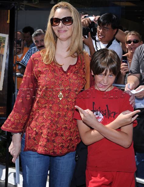 Lisa Kudrow's son Julian rocks out at Kit Kittredge premiere – Moms ...