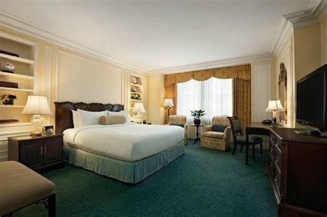 Fairmont Hotel Vancouver - UPDATED 2017 Prices & Reviews (British Columbia) - TripAdvisor