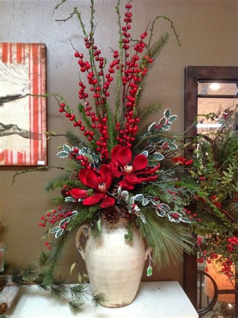 43 Modern Red and White Christmas Centerpiece Ideas | Christmas floral ...