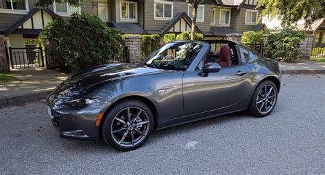 Convertible in Canadian Winter: 2019 Mazda MX-5 RF Review