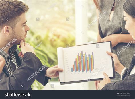 Business People Present Info Graphic Chart Stock Photo 684403642 ...