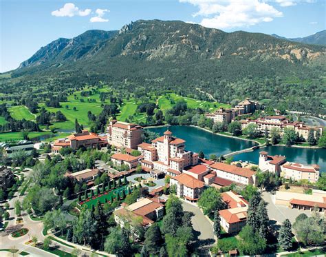 Five Reasons Your Kids Will Love The Broadmoor in Colorado | HuffPost