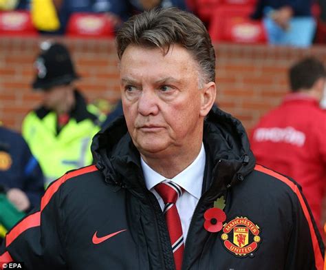 Louis van Gaal satisfied with Manchester United win despite frustration ...