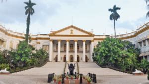 Raj Bhavan, Kolkata, West Bengal: Valuation and Facts about monuments