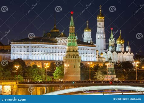 Night View of the Grand Kremlin Palace in Moscow Kremlin Editorial ...