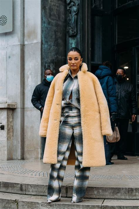 Street style: The best looks from Paris Fashion Week Fall/Winter 2022 ...