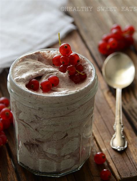 5-Ingredient Chocolate-Coconut Mousse - Healthy Sweet Eats