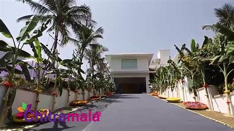 Telugu Actor Chiranjeevi House Photos / His movies were box office bonanzas and he was paid more ...