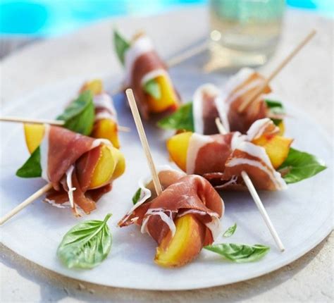 30 Fingerfood Rezepte für heiße Tage und Nächte | Canapes recipes, Tapas recipes, Spanish tapas ...