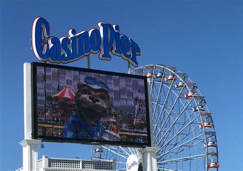 Fun And Sun Giveaway At Casino Pier Breakwater Beach | Trendy Latina