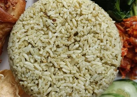 Resep nasi daun jeruk sederhana, pakai rice cooker - WisataHits