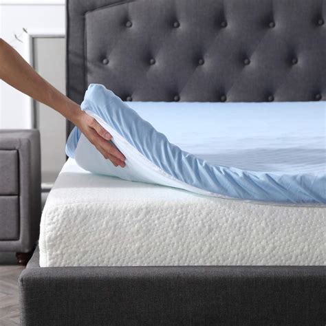 Everything You Need to Know About Queen Size Mattress Topper