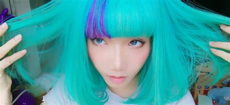 Hatsune Miku Teal available at Daisuke Salon - Welcome