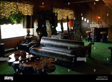 Inside Graceland Jungle Room