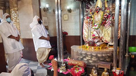 Inside Dakshineswar Kali Temple