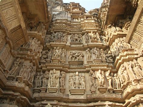 Why Khajuraho's Temples full of sexually explicit sculptures ...