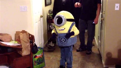 Home made Stuart minion cosplay costume from despicable me. - YouTube