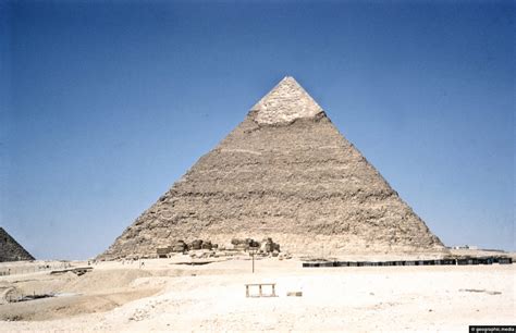 Pyramid of Khufu - Geographic Media