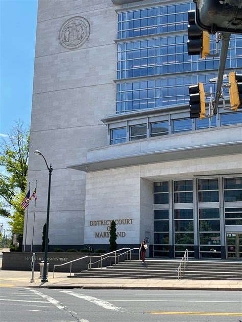 Entryway of Montgomery County District Courthouse in Rockville ...