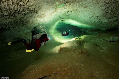 World's longest underwater cave discovered in Mexico | Daily Mail Online