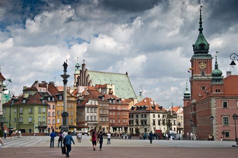 Plac Zamkowy i Stare Miasto zostaną rozkopane | Warszawa W Pigułce