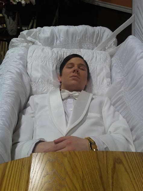 Photos Of Famous Dead Bodies Celebrity Open Casket