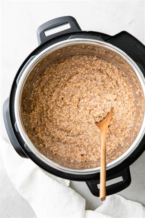 Instant Pot Steel Cut Oats (Quick + Easy Recipe) - The Simple Veganista