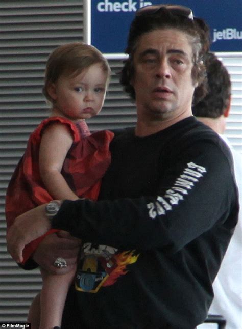 BENICIO BAPTIZES DAUGHTER IN PUERTO RICO in CLOUD 9 Forum