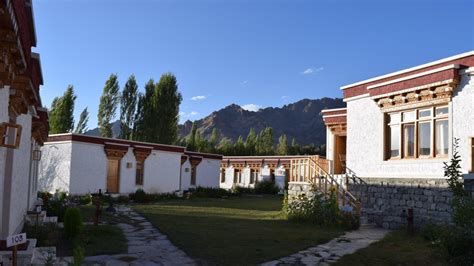 Best Luxury Hotels in Ladakh - Unwind Outdoor