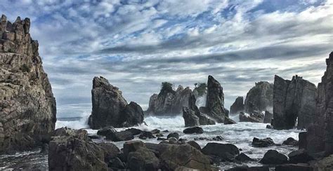 27 Tempat Wisata Lampung Terbaik, dari Pantai, Air Terjun Hingga Perbukitan