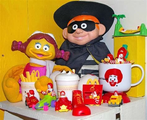 Hamburglar, Birdie, McDonald's toys | dakota truecarnivores.com | Flickr