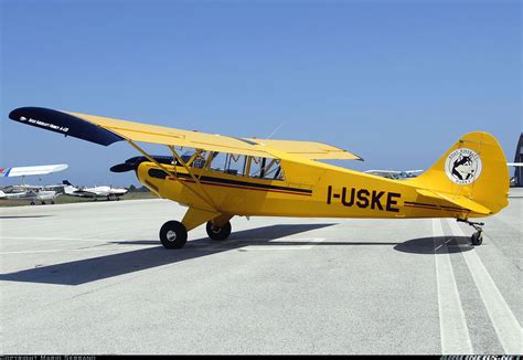 This bush plane is sooo cool! Like a super-powered Piper Cub! http ...