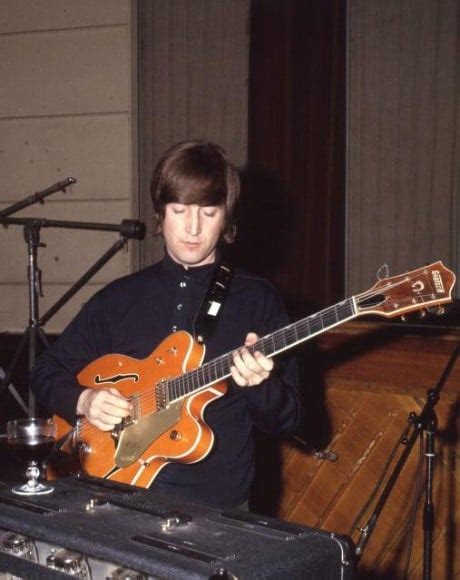 John Lennon Guitar Could Fetch $1 Million at Auction | artnet News