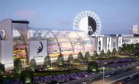 Long-Delayed American Dream Mall to Open in October