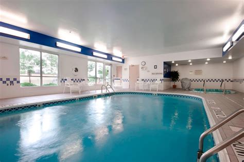 Hotel near Shorewood IL | Photos of Fairfield Inn Joliet South