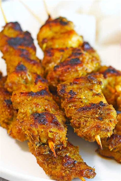 Chicken Satay with Peanut Sauce Recipe - El Mundo Eats