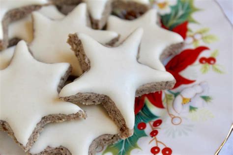 Zimtsterne: German Cinnamon Stars - Christina's Cucina