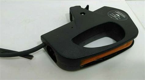 BLACK & DECKER ELECTRIC LAWN MOWER Handle ON/OFF SWITCH Assembly 110 V | eBay in 2021 | Black ...