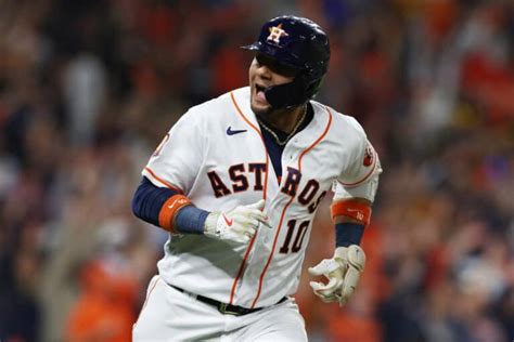 Yuli Gurriel Receives The Ultimate Praise